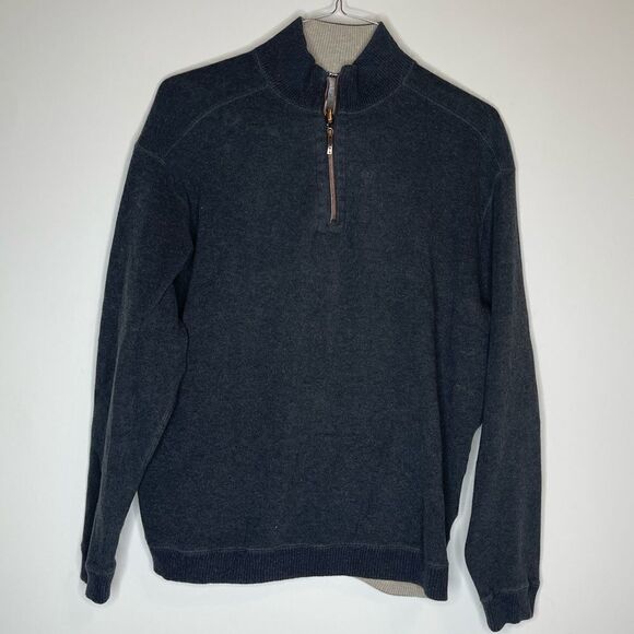 Tommy Bahama Medium Reversible 1/4 Zip Top in Smoke Gray and Light Gray Beige - Picture 4 of 6